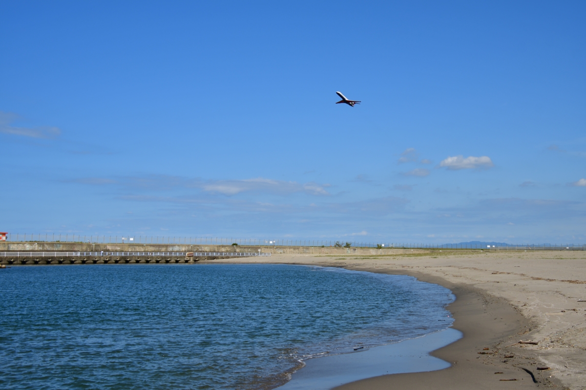 撮影・飛行機写真・新潟空港・山ノ下海浜公園