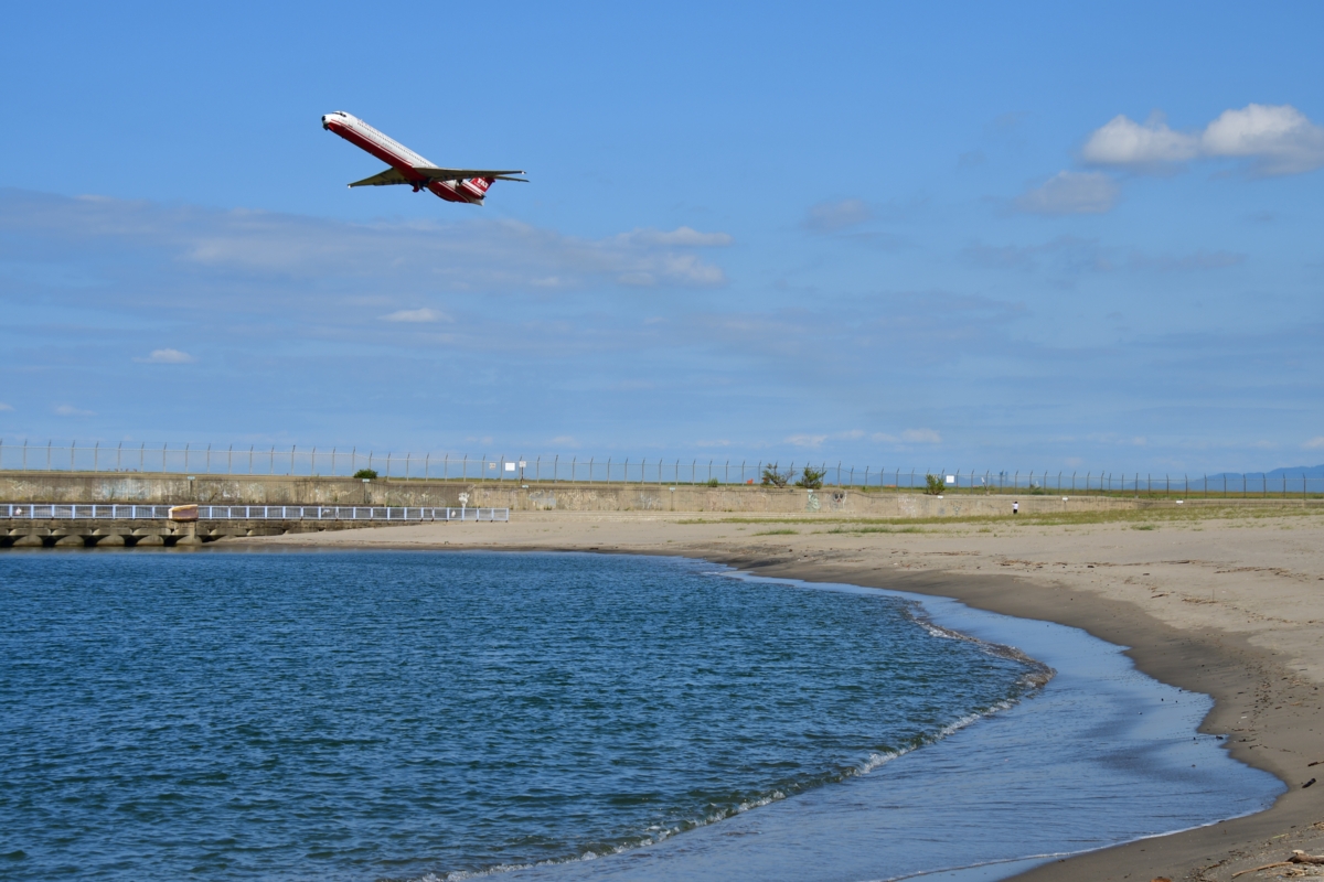 撮影・飛行機写真・新潟空港・山ノ下海浜公園