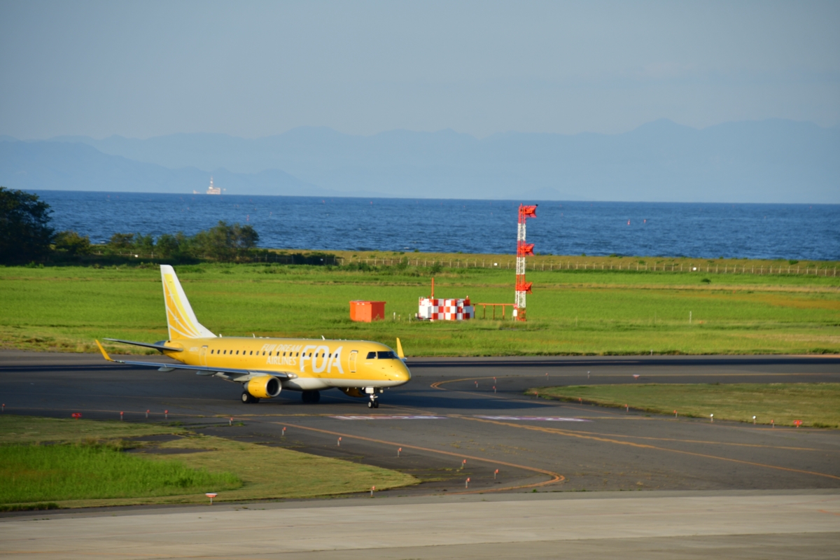 撮影・飛行機写真・新潟空港・ターミナル展望デッキ