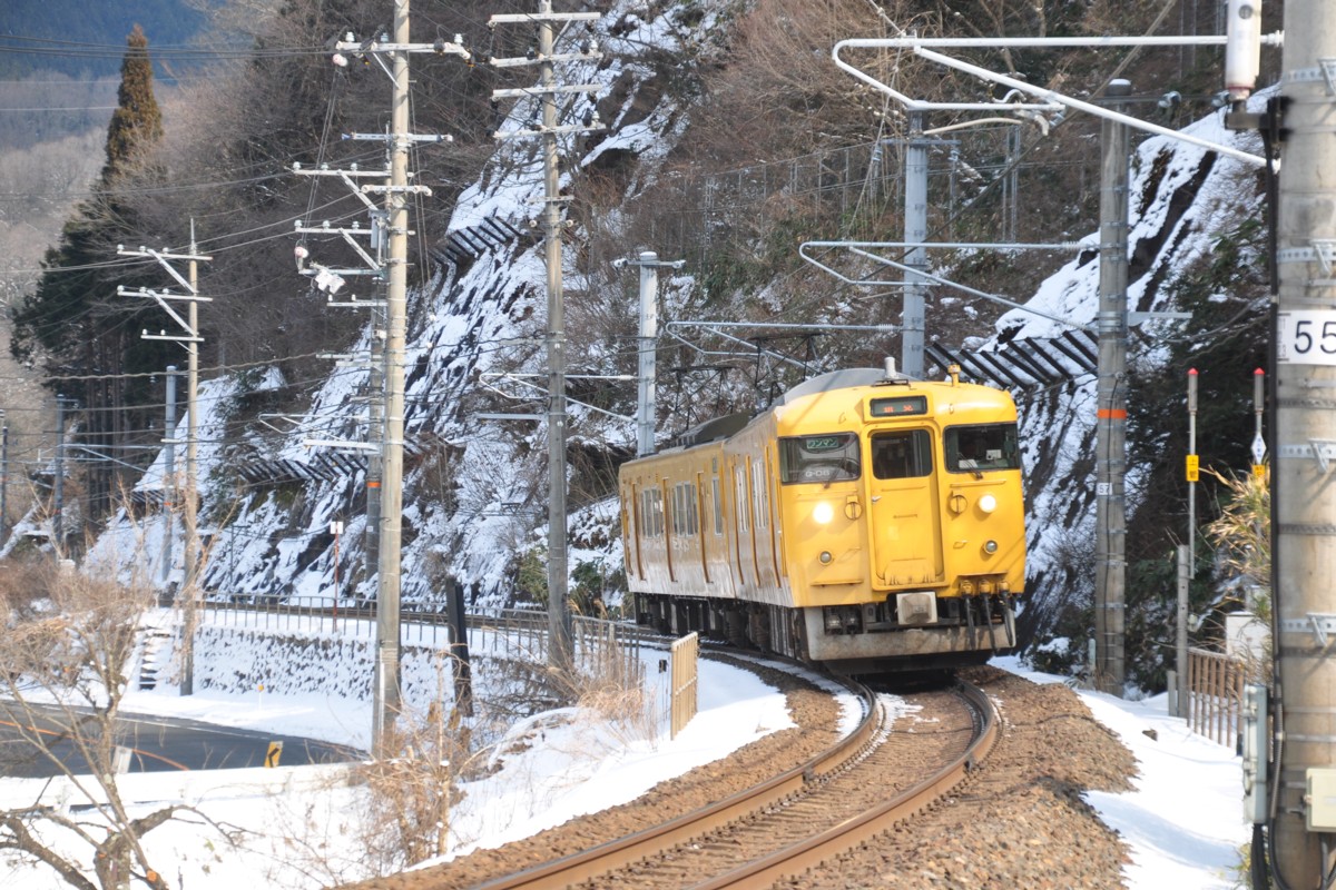 鉄道写真・撮影・雪・伯備線・生山－上菅