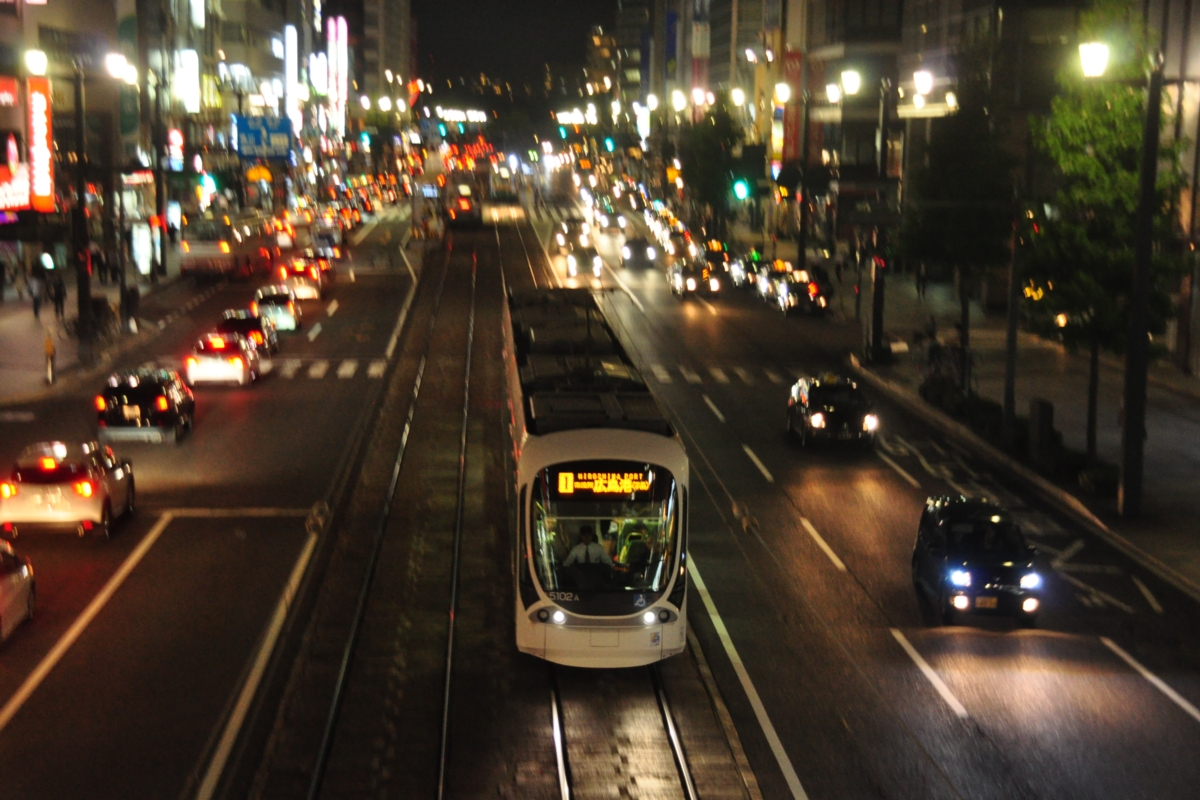撮影・夕景・夜景・広島電鉄・広電宇品線・本通－袋町