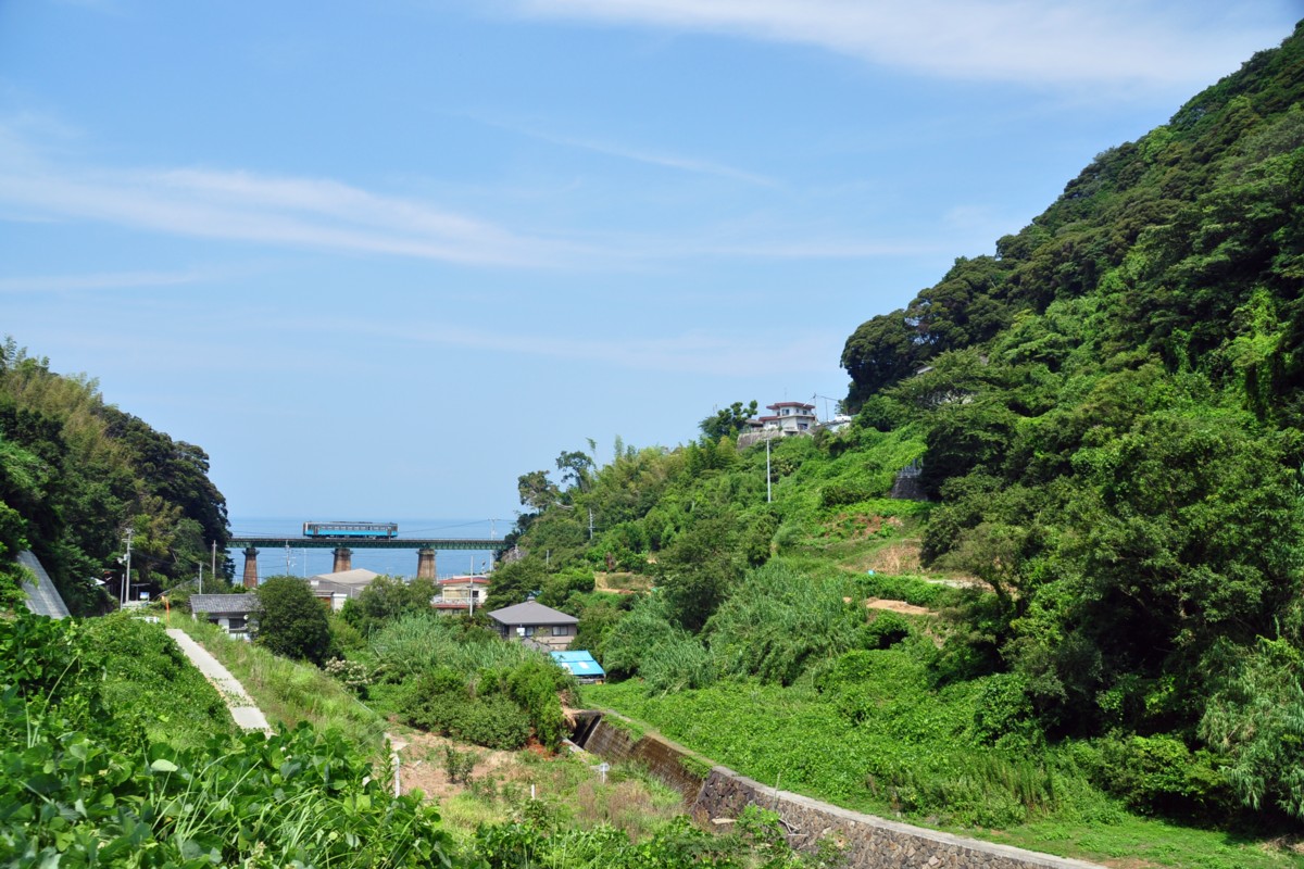 撮影・予讃線・串－喜多灘