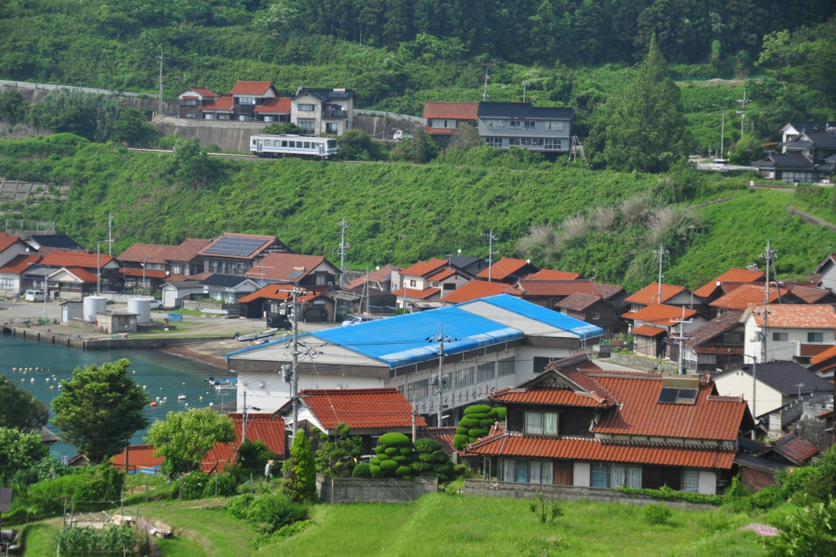 撮影・山陰本線・鎌手－石見津田・大浜漁港
