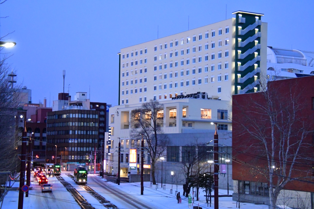 撮影・雪・札幌市電・西15丁目