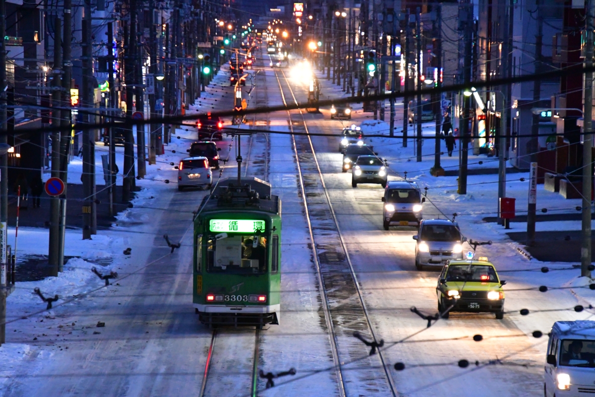 撮影・雪・札幌市電・西15丁目