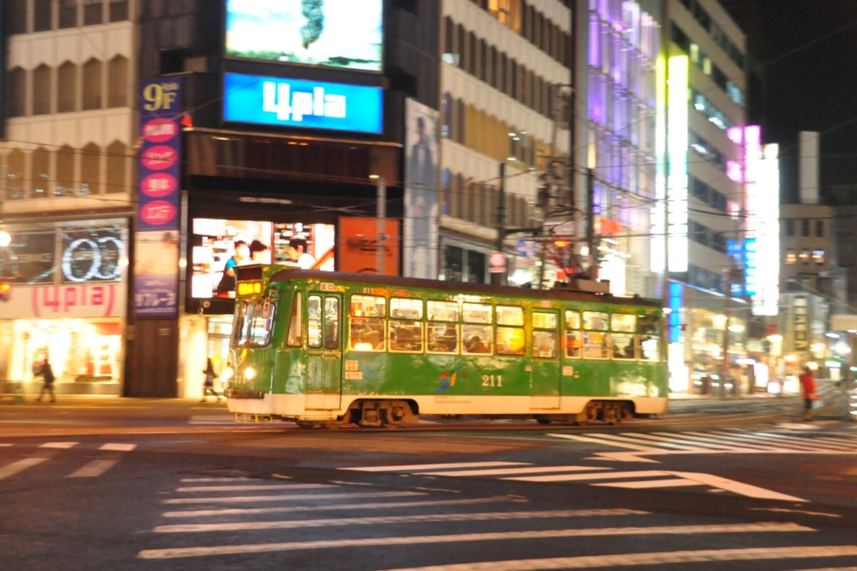 撮影・雪・札幌市電・西４丁目