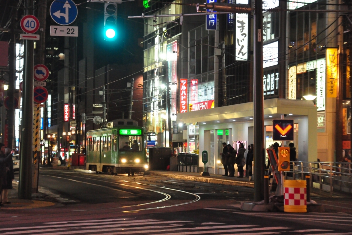 撮影・雪・札幌市電・西４丁目