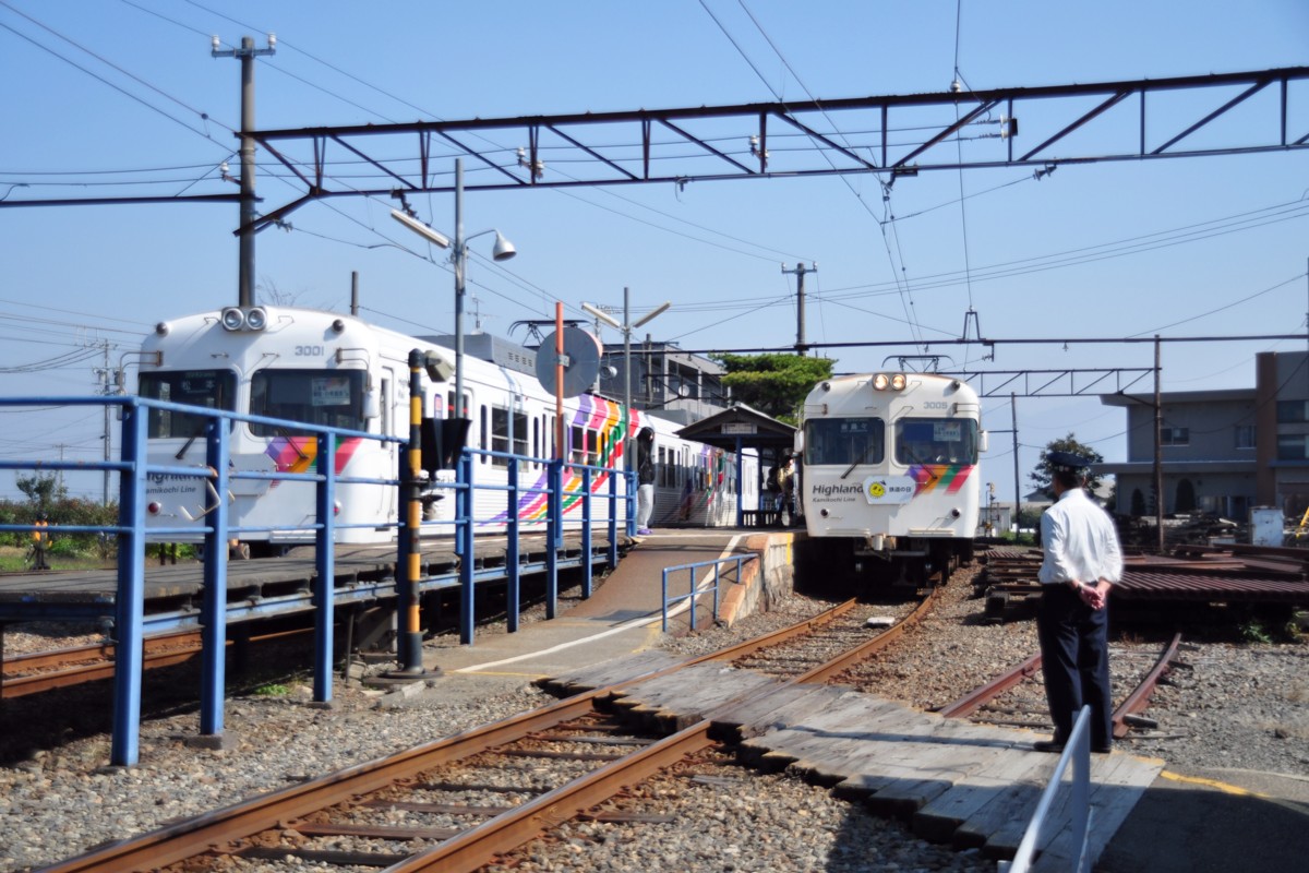 撮影・アルピコ交通上高地線・新村