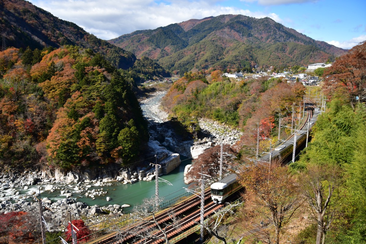 撮影・紅葉・中央西線・上松－倉本