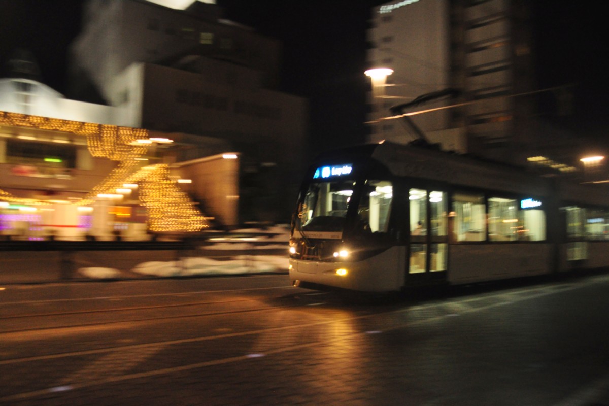 撮影・富山地方鉄道・セントラム・国際会議場前－大手モール