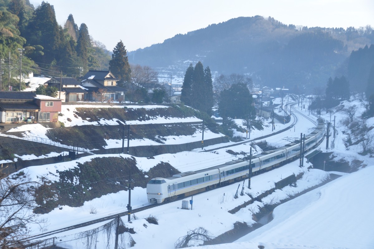 撮影・北陸本線・倶利伽羅－石動