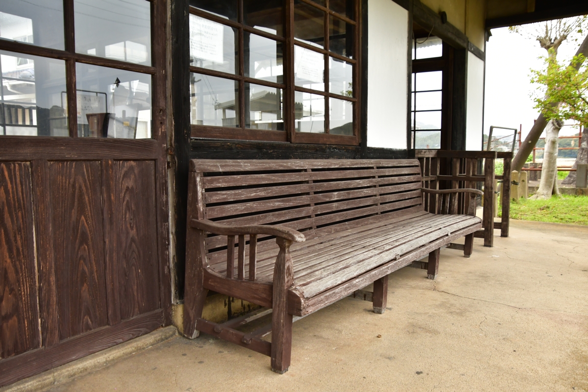 鉄道写真・木造駅舎・撮影地：筑肥線・肥前長野