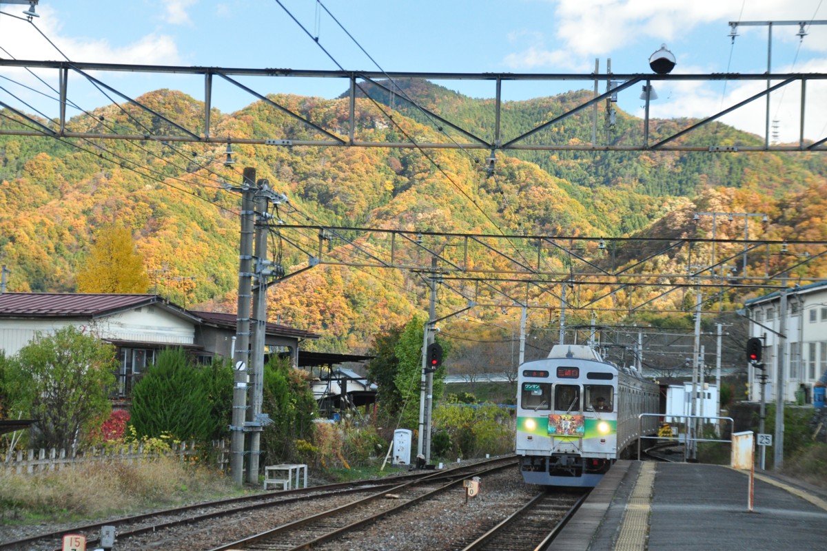 秩父鉄道・親鼻・紅葉