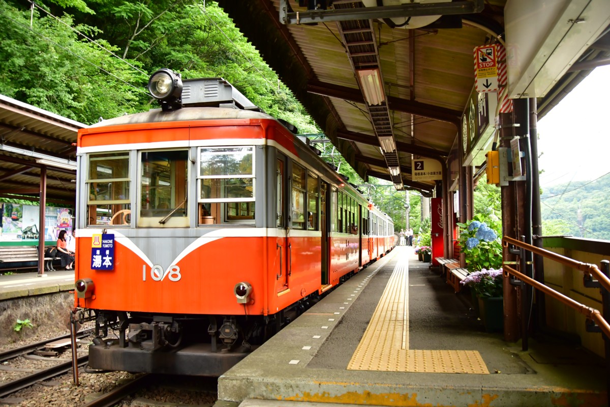 撮影・鉄道写真・紫陽花・箱根登山鉄道・宮ノ下