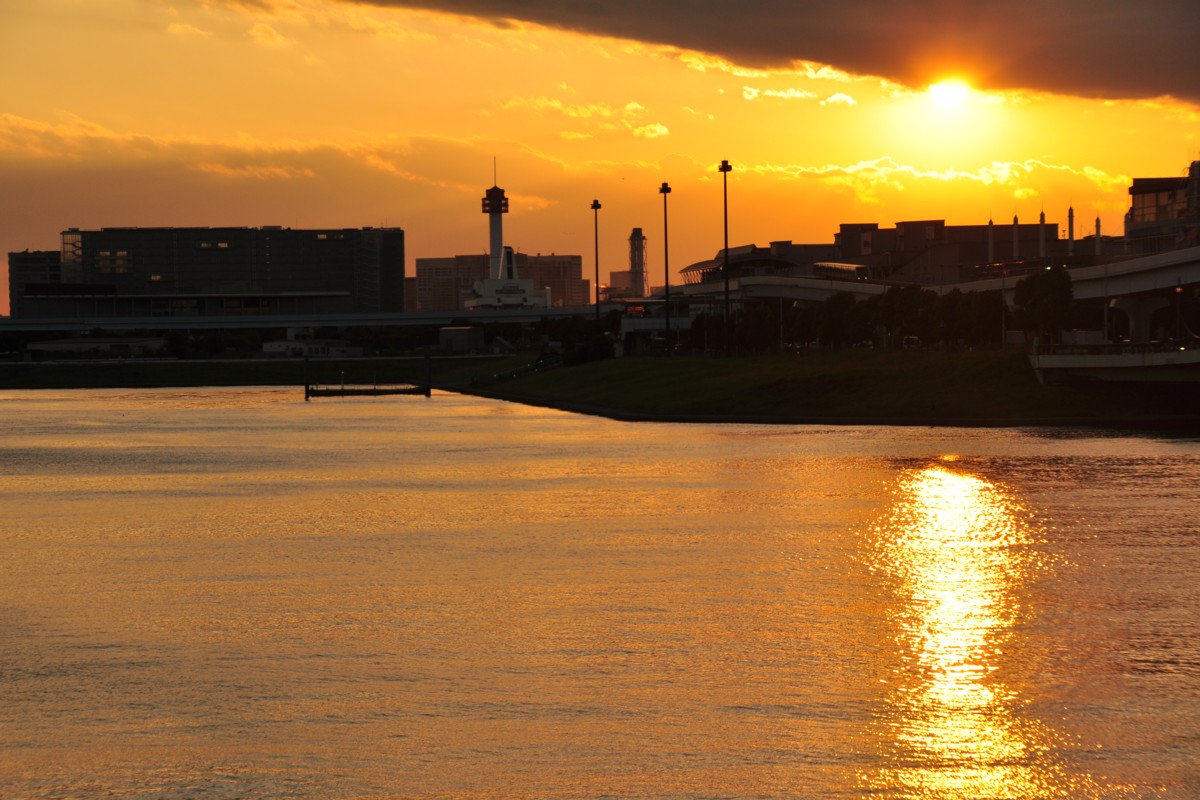 撮影・夕景・ゆりかもめ