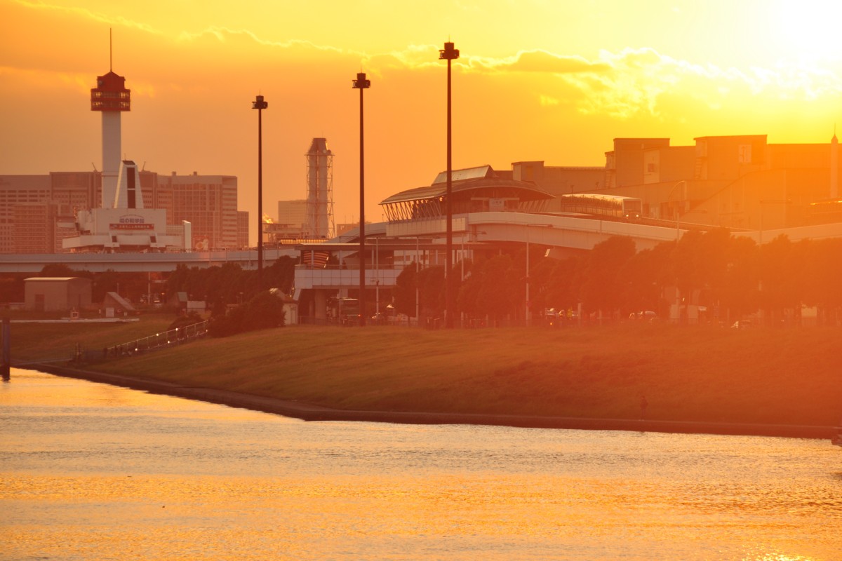 撮影・夕景・ゆりかもめ