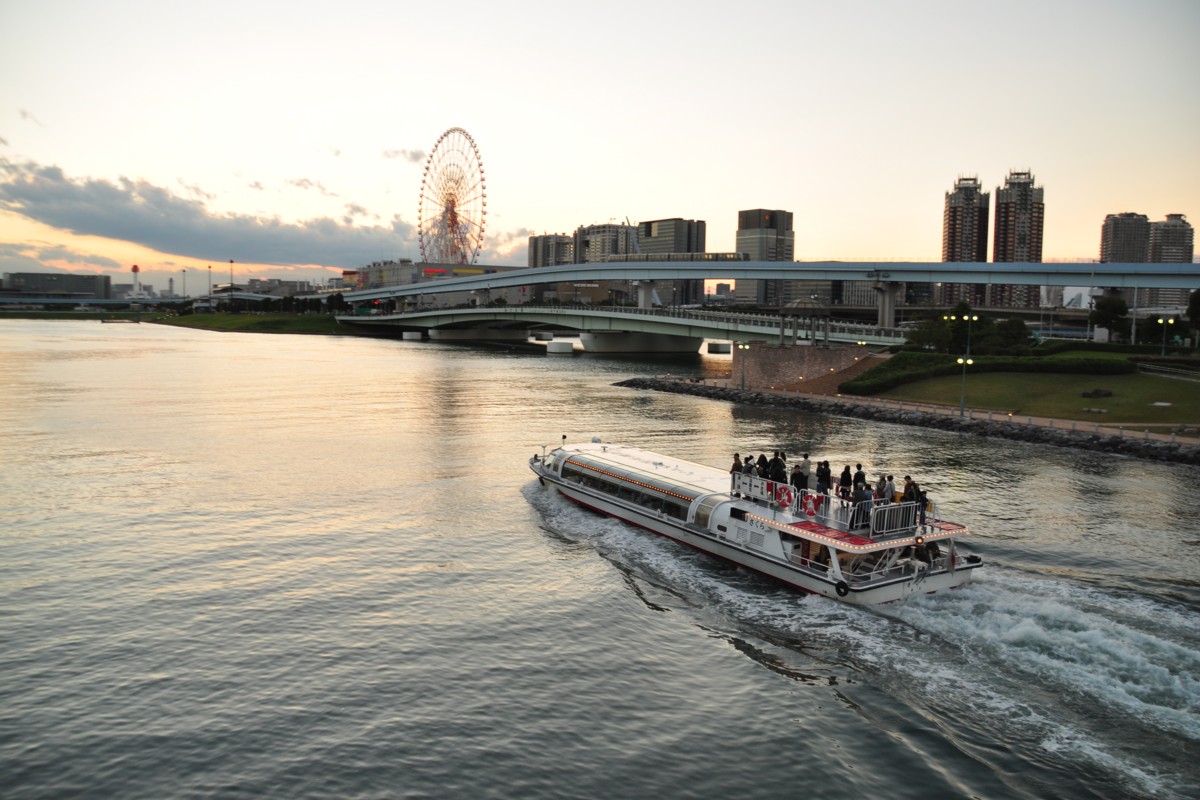 撮影・夕景・ゆりかもめ