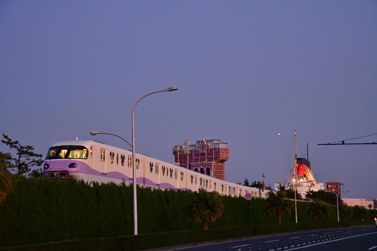 撮影・夜景・ディズニーリゾートライン・ベイサイドステーション