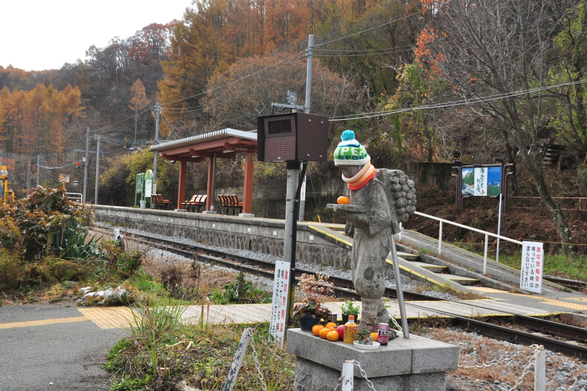 撮影・紅葉・小海線・信濃川上