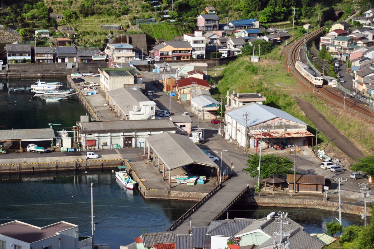 撮影・紀勢本線・二木島