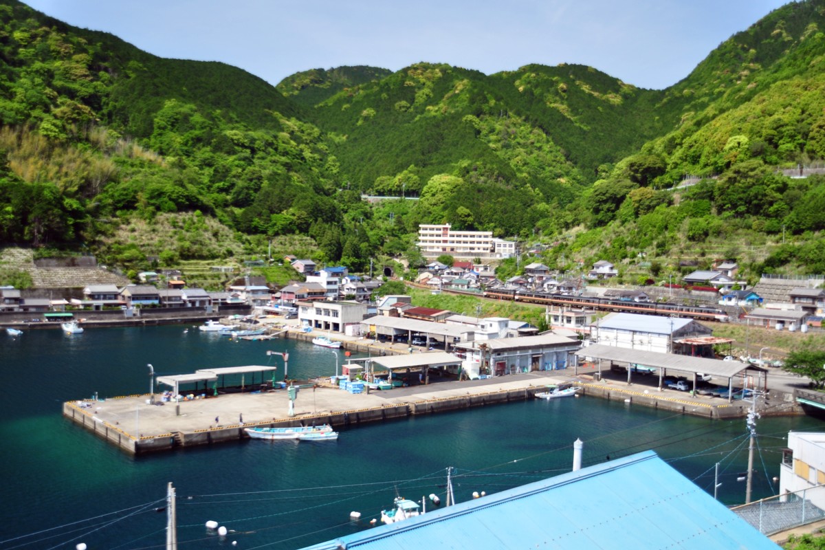 撮影・紀勢本線・二木島