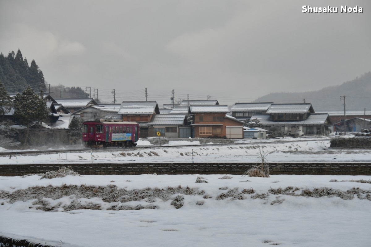 鉄道写真・冬・雪景色・撮影地：長良川鉄道・郡上大和－万場