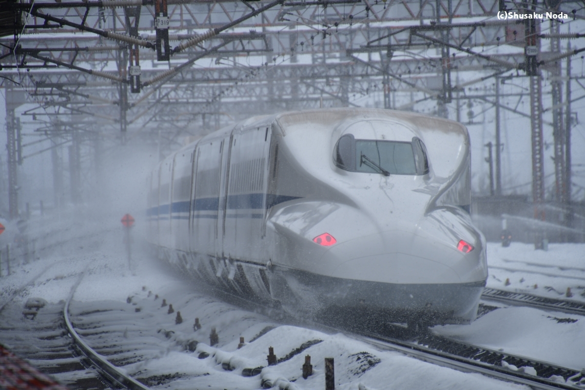 鉄道写真・雪景色・撮影地：東海道新幹線・米原駅