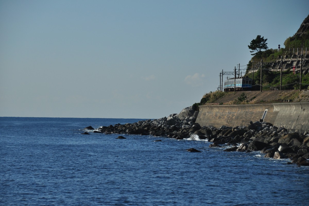 撮影・伊豆急行・片瀬白田