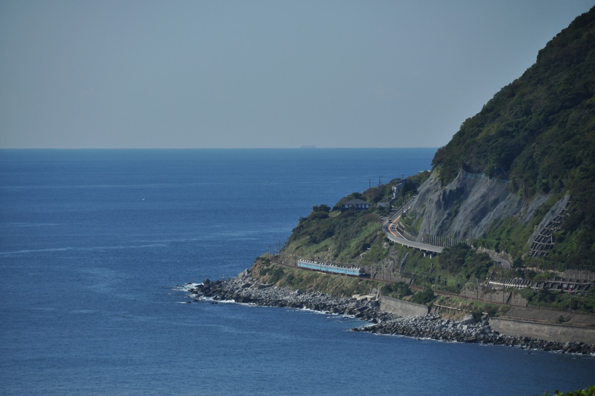 撮影・伊豆急行・片瀬白田－伊豆稲取