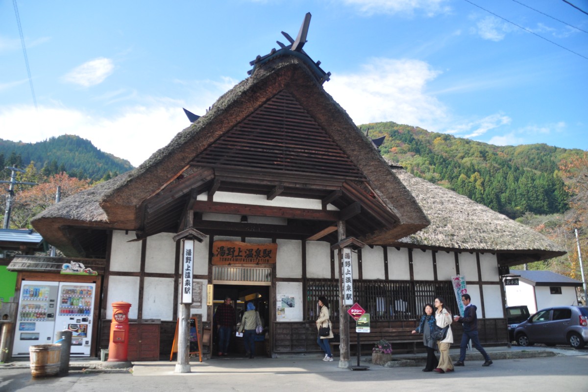 撮影・紅葉・会津鉄道・湯野上温泉