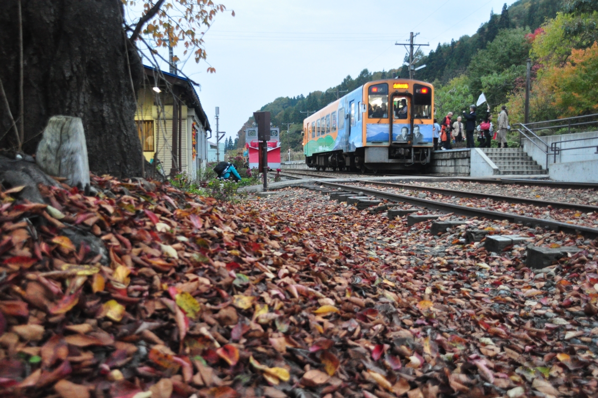 撮影・紅葉・会津鉄道・会津下郷