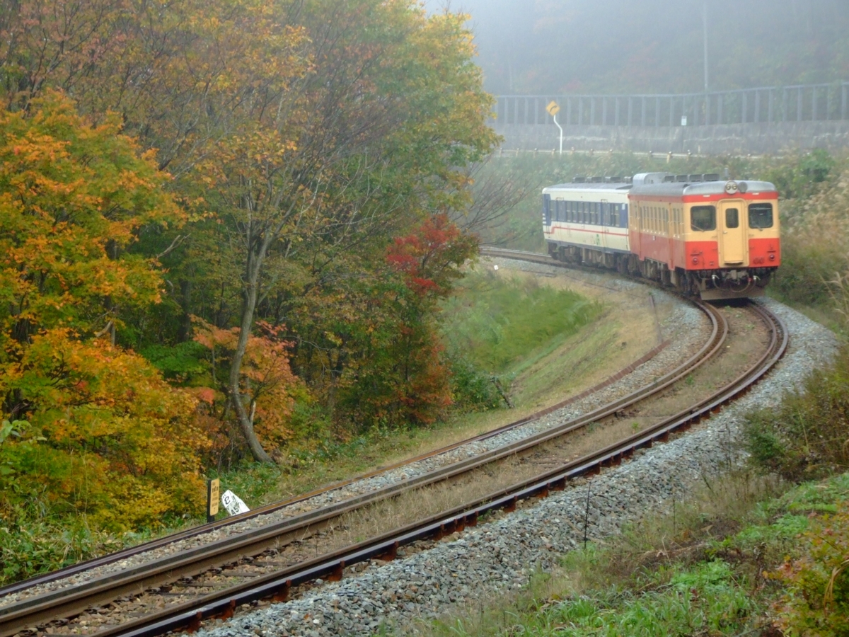 撮影・紅葉・米坂線・羽前沼沢－伊佐領